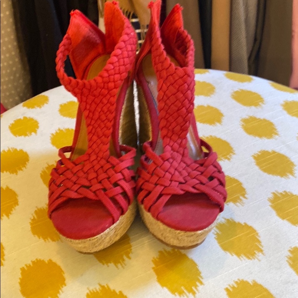 Woman’s shoes